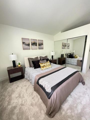 20 Torregata Loop, San Jose, CA 95134