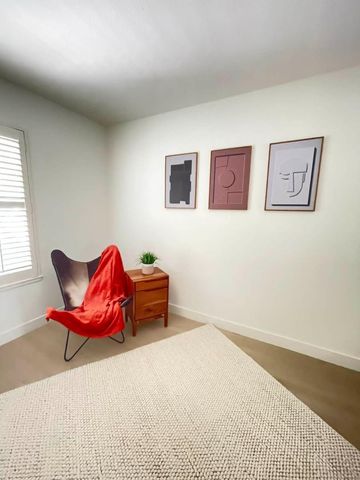 20 Torregata Loop, San Jose, CA 95134