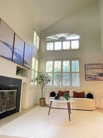 20 Torregata Loop, San Jose, CA 95134