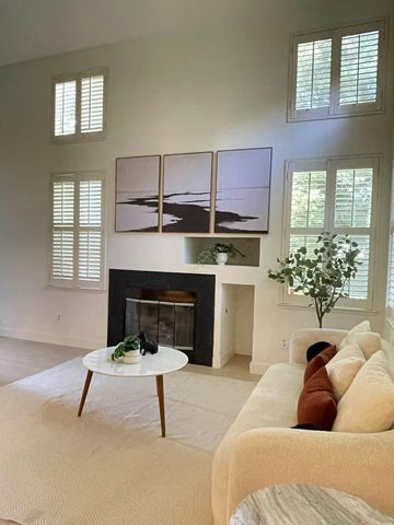 20 Torregata Loop, San Jose, CA 95134