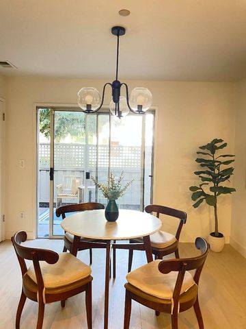 20 Torregata Loop, San Jose, CA 95134