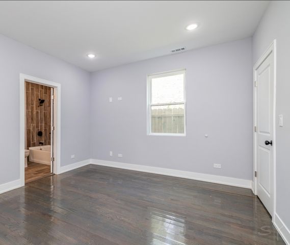 6334 S Langley Avenue 3, Chicago, IL 60637