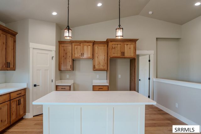 605 Badlands St, Shelley, ID 83274