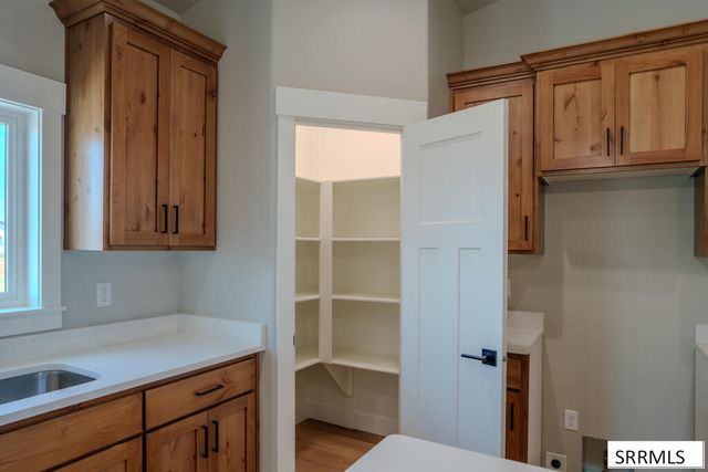 605 Badlands St, Shelley, ID 83274