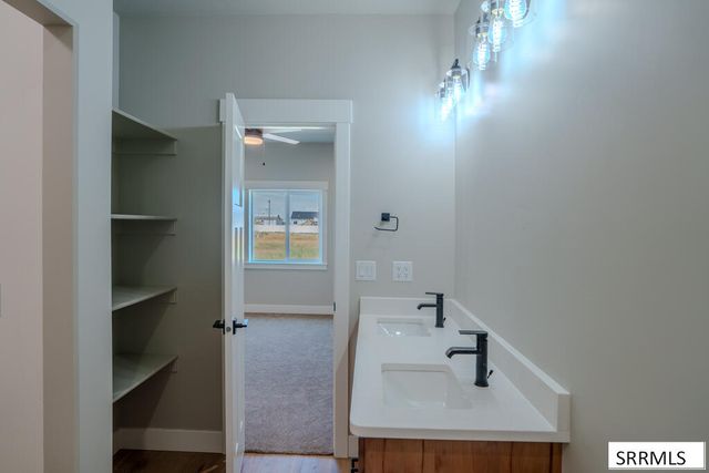605 Badlands St, Shelley, ID 83274