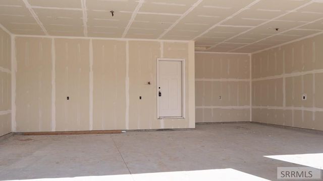 605 Badlands St, Shelley, ID 83274