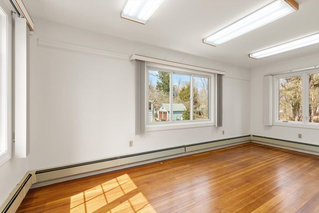 42 Glendale Rd, Sharon, MA 02067