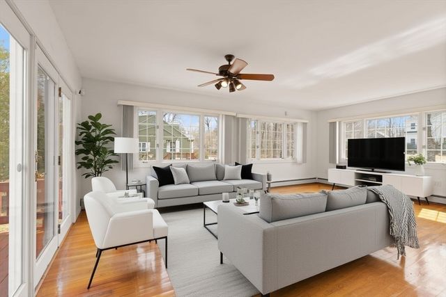 42 Glendale Rd, Sharon, MA 02067