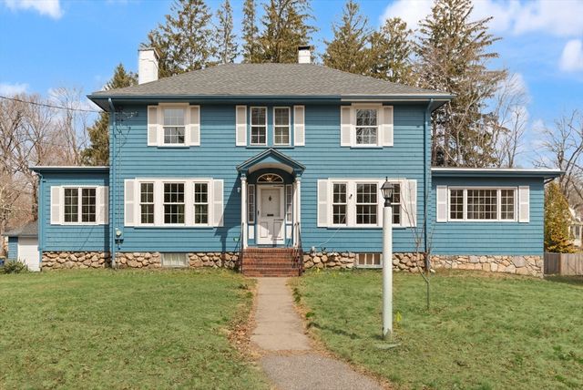 42 Glendale Rd, Sharon, MA 02067