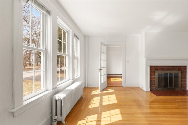 42 Glendale Rd, Sharon, MA 02067