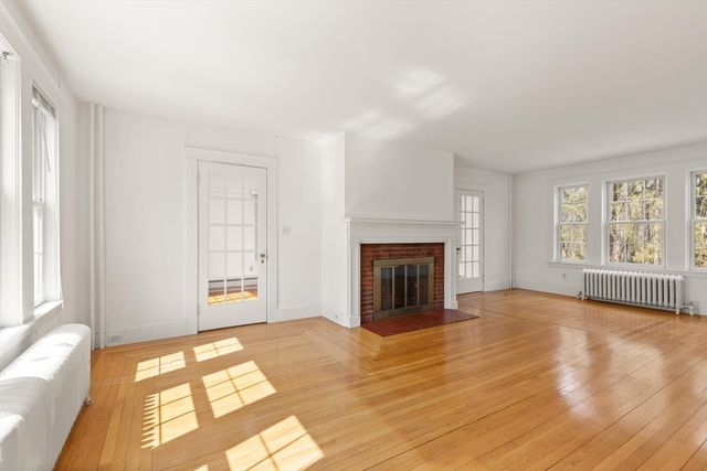 42 Glendale Rd, Sharon, MA 02067