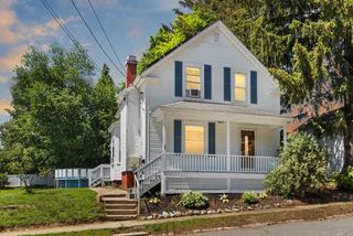 24 Mount Dustin Ave, Haverhill, MA 01832
