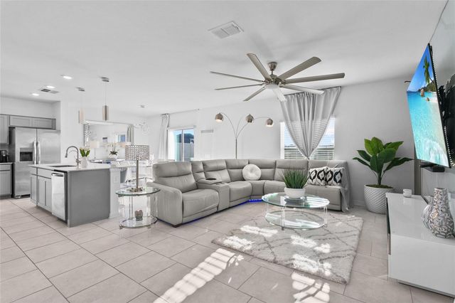 1418 AUSTIN STREET, Winter Haven, FL 33884