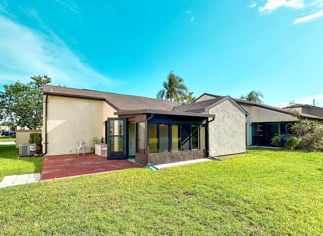 2241 SE Barrington Street, Port St. Lucie, FL 34952