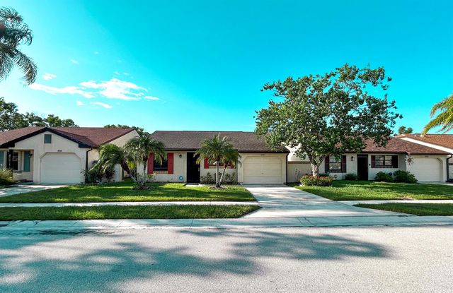 2241 SE Barrington Street, Port St. Lucie, FL 34952