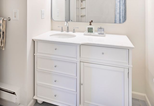 220 Bedford St E-6, Bridgewater, MA 02324