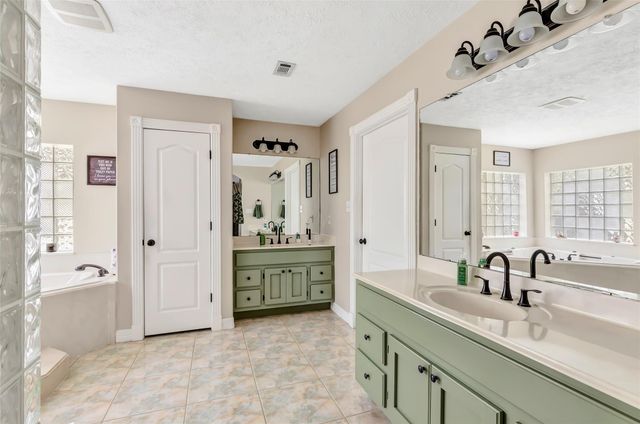 6012 Crosby Cedar Bayou Road, Baytown, TX 77521