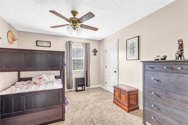 6012 Crosby Cedar Bayou Road, Baytown, TX 77521