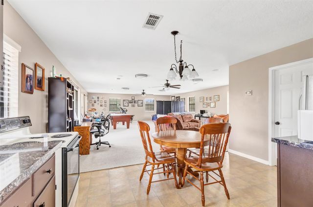 6012 Crosby Cedar Bayou Road, Baytown, TX 77521