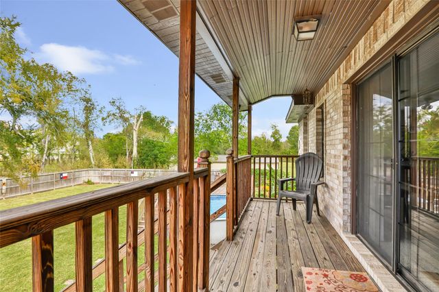 6012 Crosby Cedar Bayou Road, Baytown, TX 77521