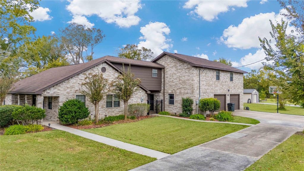 6012 Crosby Cedar Bayou Road, Baytown, TX 77521