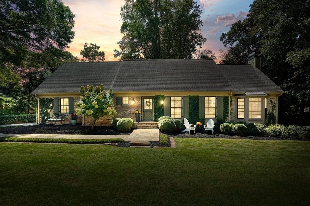 662 Bouldercrest SW Drive, Marietta, GA 30064