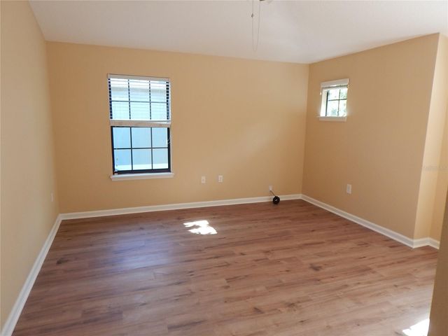 5716 KINGLETSOUND PLACE, Lithia, FL 33547