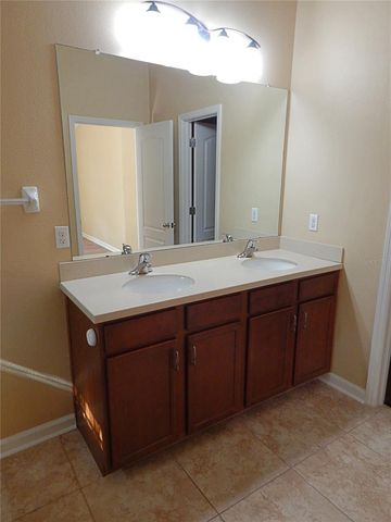 5716 KINGLETSOUND PLACE, Lithia, FL 33547