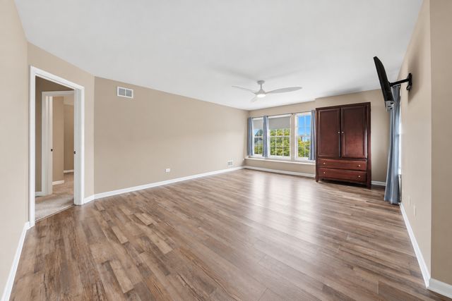 1006 FOXVIEW Drive, Joliet, IL 60431