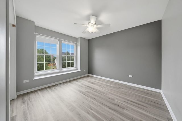 1006 FOXVIEW Drive, Joliet, IL 60431