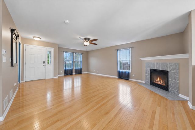 1006 FOXVIEW Drive, Joliet, IL 60431