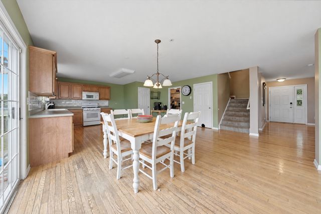 1006 FOXVIEW Drive, Joliet, IL 60431