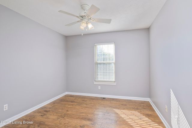 1034 Brookstone Ct, Georgetown, IN 47122