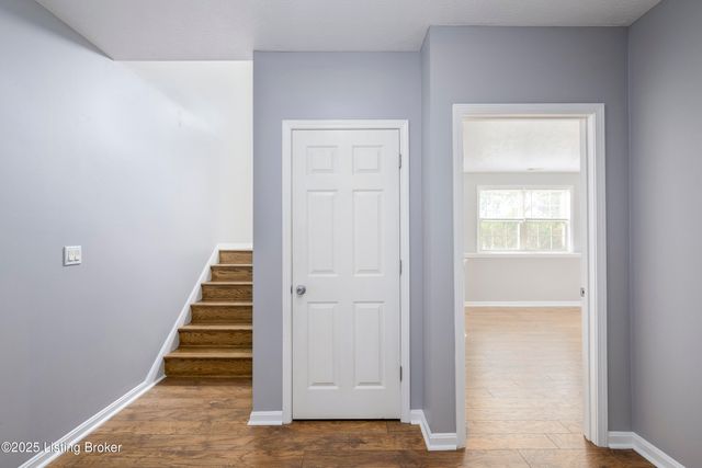 1034 Brookstone Ct, Georgetown, IN 47122