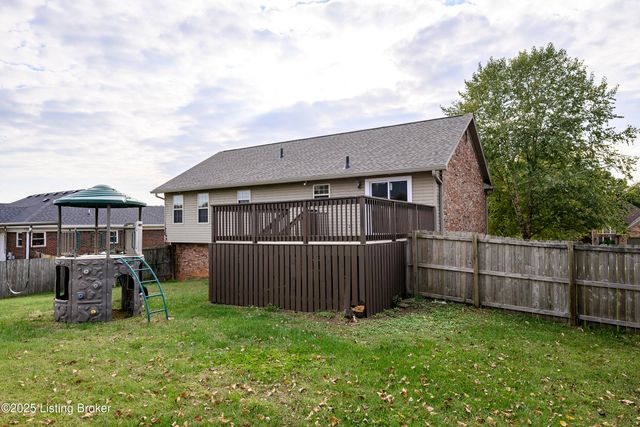 1034 Brookstone Ct, Georgetown, IN 47122