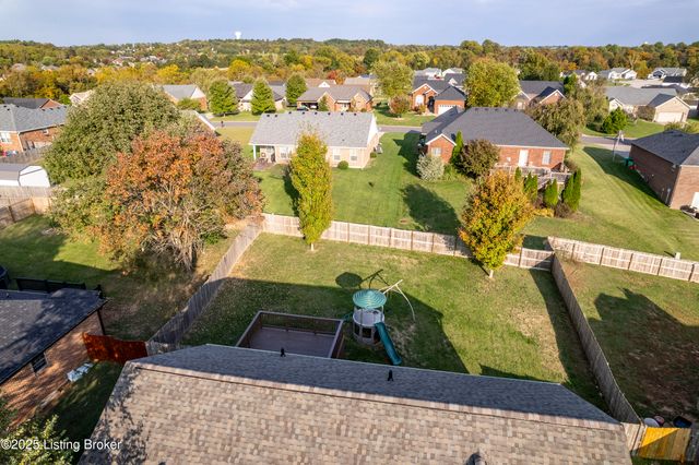 1034 Brookstone Ct, Georgetown, IN 47122