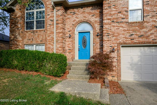 1034 Brookstone Ct, Georgetown, IN 47122