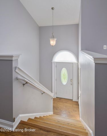 1034 Brookstone Ct, Georgetown, IN 47122