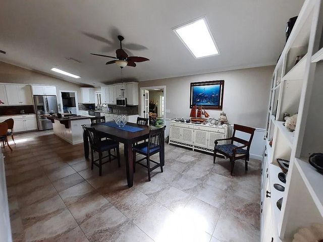 155 31st Avenue, Vero Beach, FL 32968