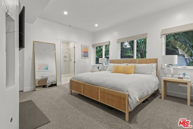 2913 3rd Street 306, Santa Monica, CA 90405