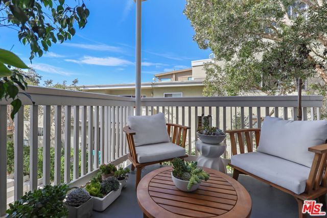 2913 3rd Street 306, Santa Monica, CA 90405