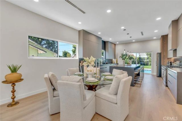 7115 Matilija Avenue, Van Nuys, CA 91405