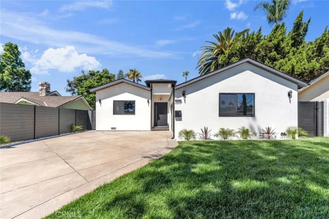 7115 Matilija Avenue, Van Nuys, CA 91405