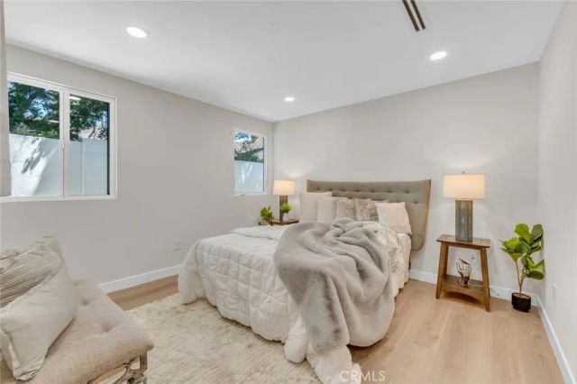7115 Matilija Avenue, Van Nuys, CA 91405