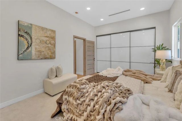 7115 Matilija Avenue, Van Nuys, CA 91405