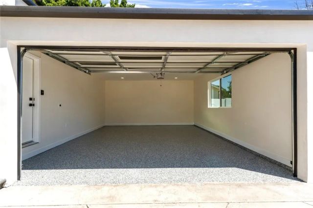 7115 Matilija Avenue, Van Nuys, CA 91405