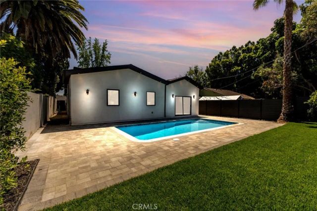 7115 Matilija Avenue, Van Nuys, CA 91405