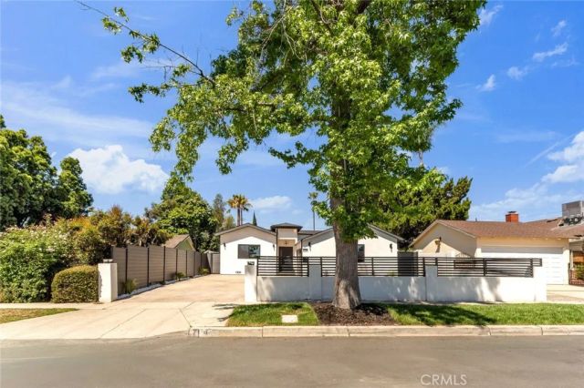 7115 Matilija Avenue, Van Nuys, CA 91405