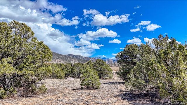 12499 Las Colinas Drive, Salida, CO 81201