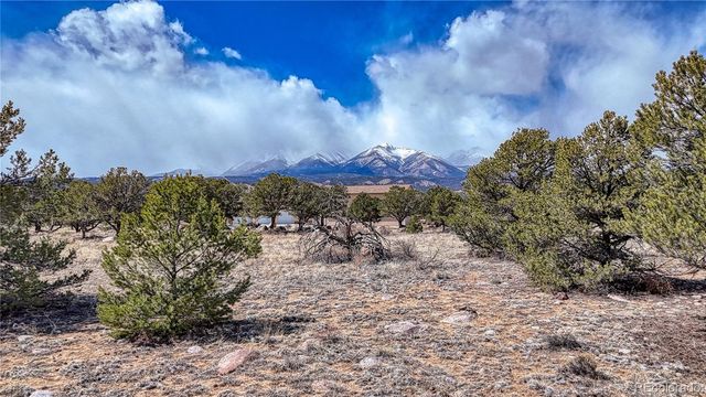 12499 Las Colinas Drive, Salida, CO 81201